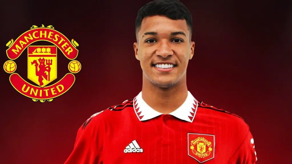 Marcos Leonardo to Manchester United